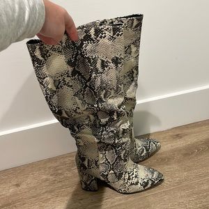 Lulus snake skin boots